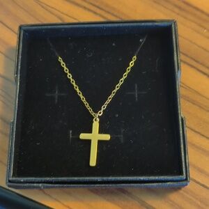 Gold tone cross necklace 18-20 in adjustable